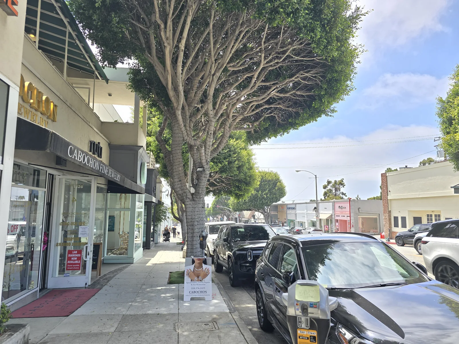 Cabochon Fine Jewelry 圣莫尼卡 Montana Ave 街景店面