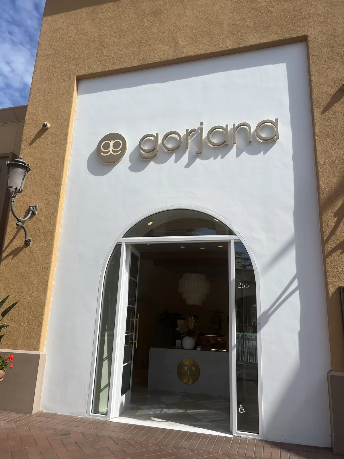 gorjana 加州 Fashion Island 门店